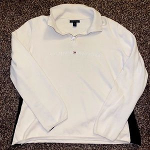 Tommy Hilfiger sweater